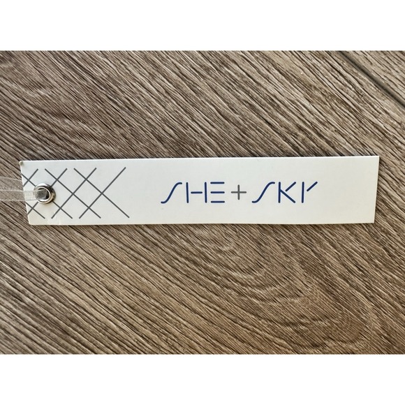 She + Sky Star Sleeve Sweater XL White Pullover Pink Orange Star Knit Top - Picture 7 of 7